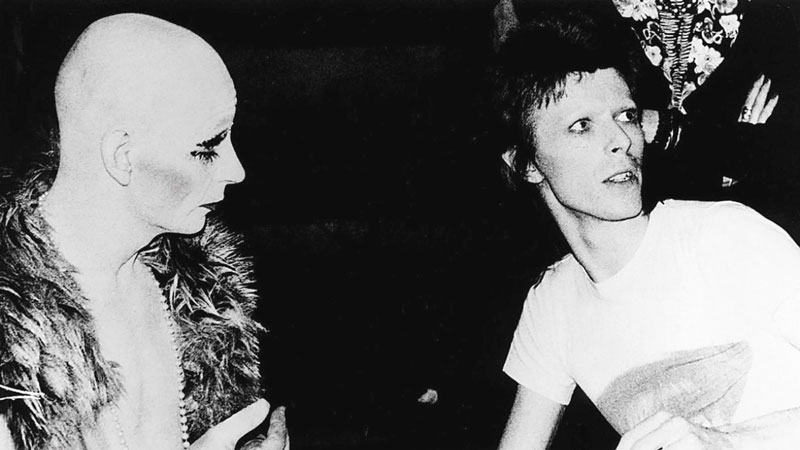 El tutor de Bowie, Lindsay kempt y su pupilo.